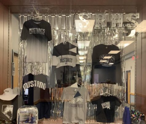 Get Your SRHS Swag From Berge the Banker!