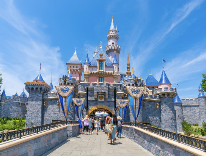 The+Disneyland+Castle