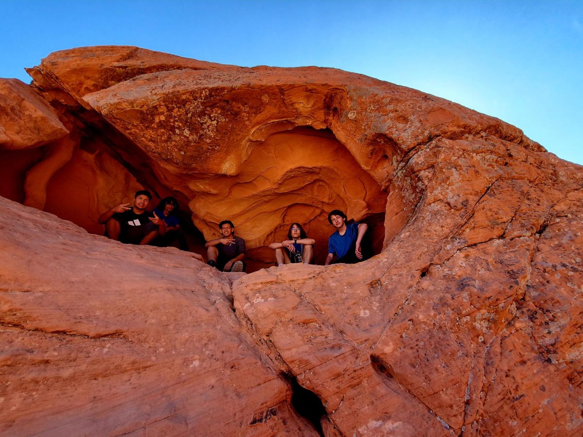 Valley of Fire hike, April 2024